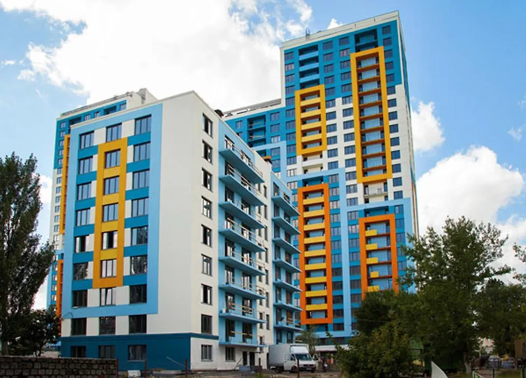 Apartment On Bogatyrskaya 6A كييف